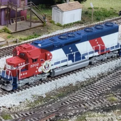 Athearn Genesis G67125 HO Scale EMD SD45-2 Santa Fe "Bicentennial" ATSF 5702 With DCC - USED