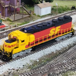 Athearn Genesis G67229 HO Scale EMD SD45-2 Santa Fe "Kodachrome" ATSF 5826 With DCC & Sound - USED