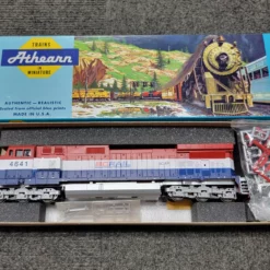 Athearn 4926 HO Scale GE C44-9 Diesel (BB Kit) BC Rail 4641 - NOS
